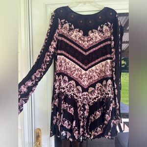 Free people tunic with packets